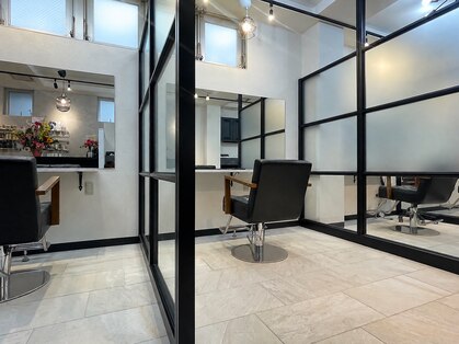 ファイブ ノーヴル カラット(5 Noble ct.)の写真