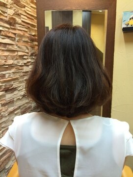 ヘアー クリエイト カルム(Hair create Calme) セミディ・パーマスタイル