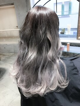 サロンドミルク 原宿(salon de MiLK) 2017注目！！グレージュグラデーション×毛先ホワイト