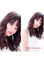 ティアラ 桜木町(TIARA) 20・30・40代大人の無造作メルトパーマカール