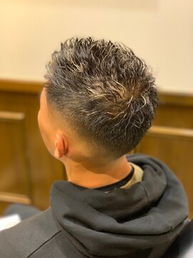 ヒロギンザ 新橋日比谷口店(HIRO GINZA) スキンフェードショート