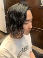 ザバーバー 渋谷(THE BARBER) ルーズパーマ。ロングパーマのスタイル。下ろしても結んでもOK!