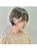大人可愛いひし形ハンサムショートボブ前下がり