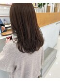 ベージュブラウン