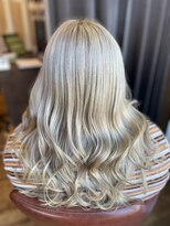 フリーク 土浦店(FREAK)&nbsp;ホワイトブロンド