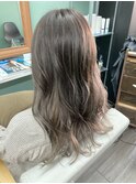 ミルクティーグレージュ_ブリーチ