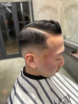 エフエム 明大前(FM) バーバー 刈り上げショート/メンズ/フェードカット