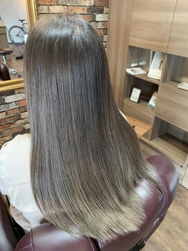 サミュゼ(s'amuser) ミルクティーグレージュ