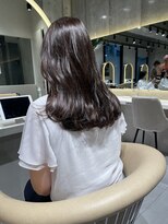ロンドメリア 天神大名店(Lond Melia)&nbsp;★斜めバングミディアムヘアグレージュカラーシルキーベージュ★