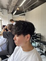 アイズ 海老名(AIZU)&nbsp;ツイストスパイラルパーマ　波巻きパーマ　メンズパーマ