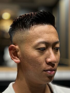 オトコデザイン(OTOKO DESIGN) クルーカット　スキンフェード　メンズ