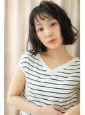 ダークアッシュ前髪パーマウェットヘア外ハネロブY戸頭20代30代