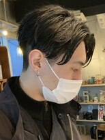 マグ カーネ バイ フィフス(Mag KANE by fifth) センターパートニュアンスパーマフェザーパーマサーフカール30代