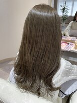 エミィ(emii.) グレージュ/ブリーチなしグレージュ/ベース12トーン