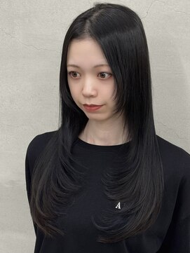 レヴィア(REVIA) レイヤーカット髪質改善トリートメント前髪カット