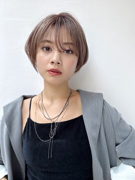 トルネード(TORNADO) 丸みショートひし形ショートベージュカラー前髪ありK20250918