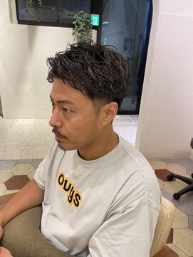 リヤン(Le lien) サーフカール/フェザーパーマ/刈り上げセンターパート/溝の口