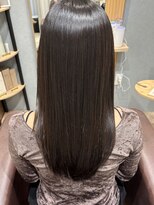 ウム(umu)&nbsp;髪質改善×ロング