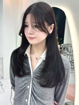 ヴィヴィー 青山表参道店(ViVIE) ワンカールで決まるレイヤーカット×フェイスレイヤー