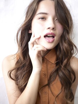 リパブリッシュ バイ ゴズウェルヘア(Republish by Goeswell Hair) 大人かわいいチャームウェーブヘア