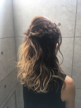 ヘアサロン ドットプラス 町田店(dot. plus) ハーフアップアレンジ［町田］