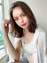 AFLOAT/矢田菜津紀/表参道/レイヤーくびれセミディ/ブラウン