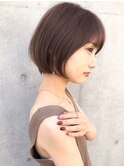 小顔カットハイライトカラーオリーブカラー前下がりボブウルフ