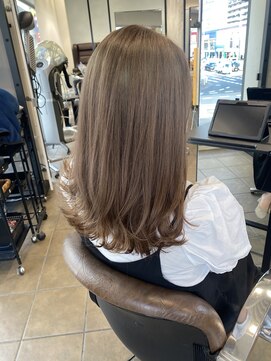 ソワンドゥブレス 瓜破店(soin de brace) ベージュ