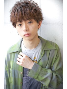 カライング(ing) スーツ短髪ツーブロック束感モテる黒髪シークレットパーマ流行