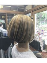 美容サニー&nbsp;ローライト×ボブ