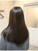 レヴィア 神栖店(revia) 潤い感を感じるロングヘアー[神栖/髪質改善/ヘッドスパ]