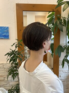 ヘアーアンドメイク エクリ 不動前店(Hair&Make equri) 【目黒不動前】ミニボブ・ショートボブ・収まりボブ