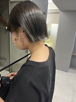 シカ 神戸三宮元町店(Cica)&nbsp;外ハネ 切りっぱなしボブ ミニボブ グレージュ 三ノ宮 オリーブ