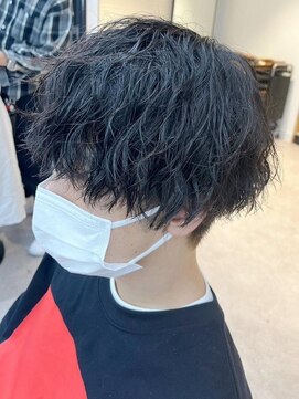 ネオリーブ クーロ メゾン 横浜(Neolive curro Maison) 波巻きスパイラル×ツイストパーマ[メンズ]