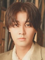 オーシャントーキョー 大阪(OCEAN TOKYO)&nbsp;韓国ヘアカルマパーマコンマバングセンターパート黒髪ウルフ