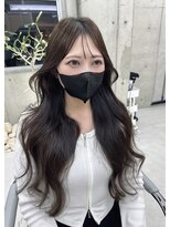 ヒン(HIN)&nbsp;くびれ巻きレイヤースタイル