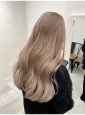 ミルクティーベージュ