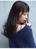 ゆる巻きロ ロング オン眉 アッシュカラー 20代30代