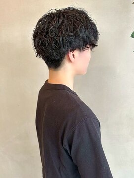 エルロンバイマフェ(AILERON by mahae) メンズパーマ