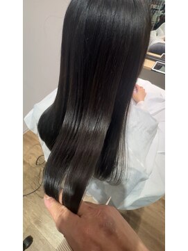 ブゾン(buZon) 美髪縮毛矯正×髪質改善トリートメント