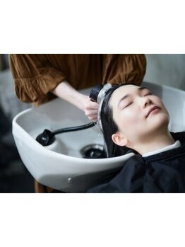 シャンプーだけで落としきれない頭皮の詰まりに/クレンジング×癒しのスパタイム