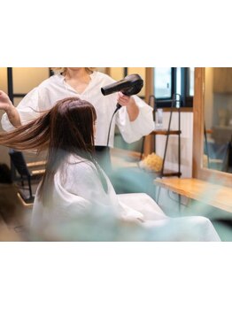 「一人ひとりに、丁寧に。マンツーマン施術で“なりたい”を叶えるサロン」