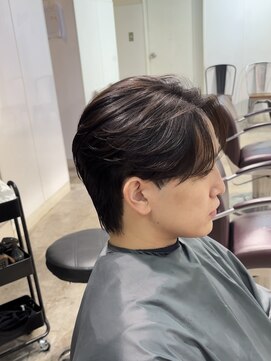 アンジェ(ange) 曲がる縮毛矯正で作る毛流れセンターパート