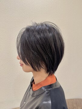 エイミーバイアフロート(amie  by afloat) 30代ひし形ショートレイヤー.