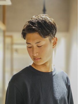 ダウズバーバーショップ 渋谷(dau's barber shop) 【センターパート】メンズ/バーバー/渋谷/宮益坂