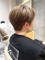 メイキー 本厚木(MA-IKI)&nbsp;40代50代60代/ひし形ショート白髪ぼかし/メイキー本厚木