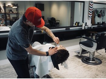 スワッグバーバースタジオ(SWAG BARBER STUDIO)の写真/【加古川/メンズサロン】シェービングは男のNEW STANDARD。清潔感UP