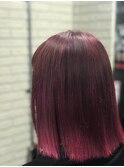 切りっぱなしボブ　pinkグラ