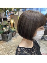 ゼットサロン(Z SALON)&nbsp;Z「ミニボブ × カーキ」