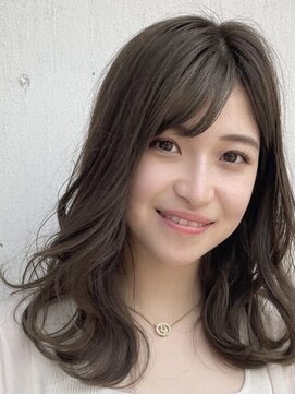 カリーナコークス 原宿 渋谷(Carina COKETH) レイヤーカットインナーカラー.ダブルカラー.ケアブリーチ